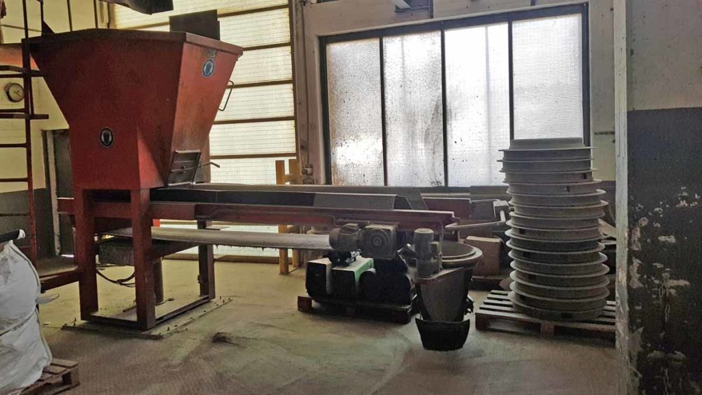 Pedershaab Multiflex Plant for production of concrete pipes Bosch